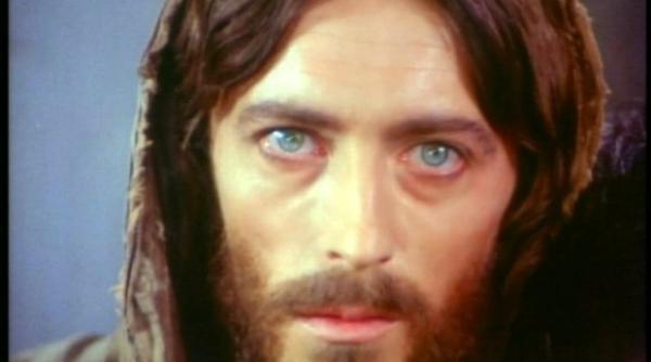 iisus din nazaret robert powell cum arata la 41 de ani de la aparitia capodoperei lui franco zeffirelli