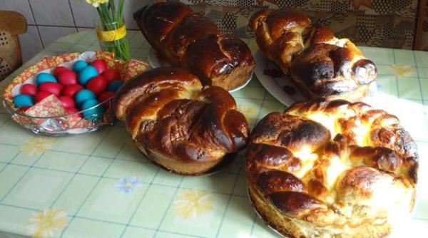 traditii de sarbatori joia mare pasca si cozonac preparatele vedeta de pasti