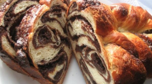 pa te 2018 re eta cozonac cu nuca i ciocolata truc ca sa nu crape cozonacul