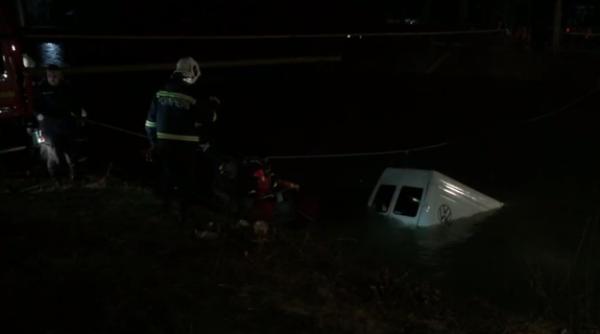 tragedie 9 inmormantari in sambata mare ipoteza in cazul accidentului din neam ce s ar fi intamplat pe drum