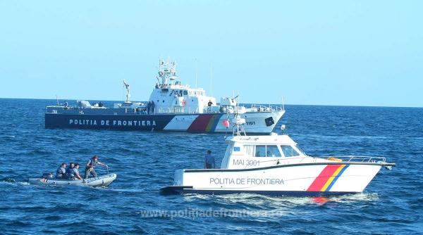 pescador turcesc surprins la braconat in marea neagra urmarit cu focuri de arma