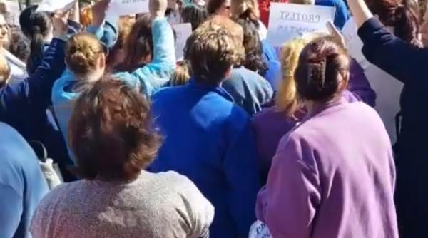 protest biologi si biochimisti la ministerul muncii lia olguta vasilescu afirmatii