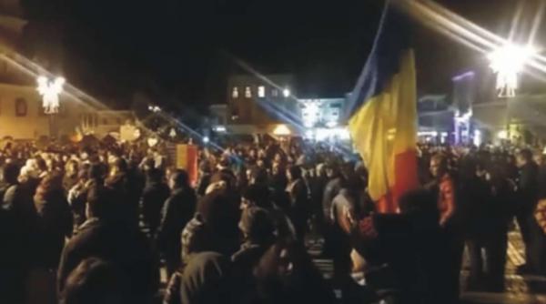 depozit kozlodui oamenii ies in strada la craiova miting de amploare