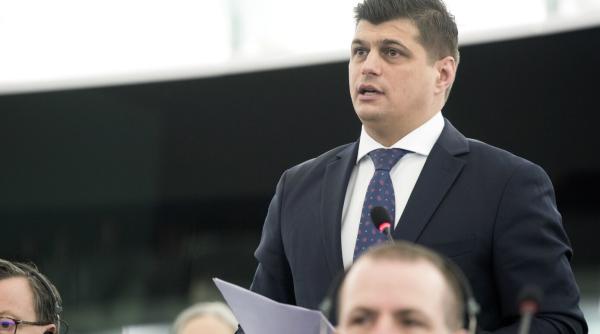 iohannis dancila dragnea conflict rebega avertisment sfa ierea romaniei