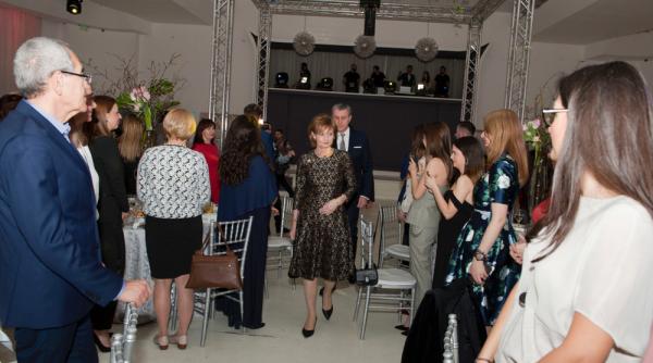 custodele coroanei am aflat cu oroare suntem indignati