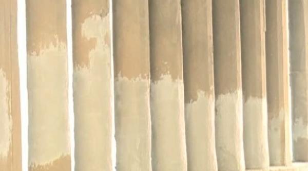 podul constan a reparat cu un strat de tencuiala