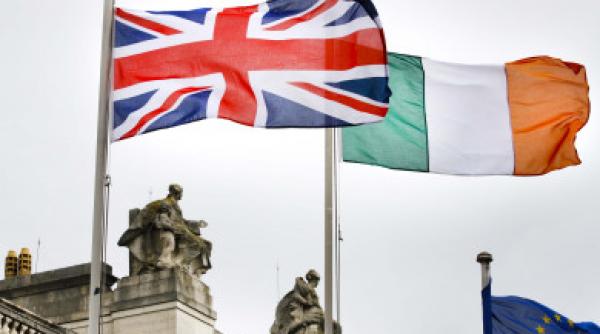 marea britanie subiectul frontierei dure cu irlanda rediscutat de ministrul pentru brexit david davis