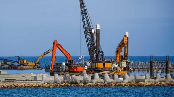 macara rupta in port trei muncitori raniti