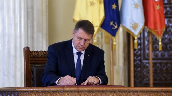 iohannis   lovitura  trimite inca doua legi la ccr