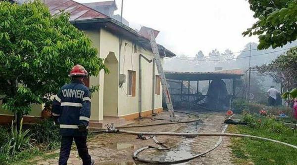 incendiu de la o butelie interventie elicopter smurd