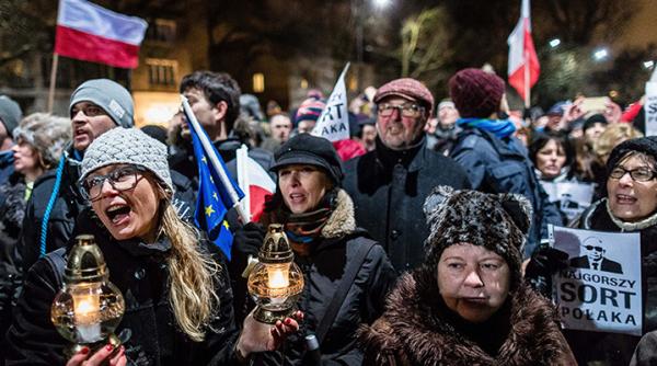 articolul 7 polonia ue raspuns