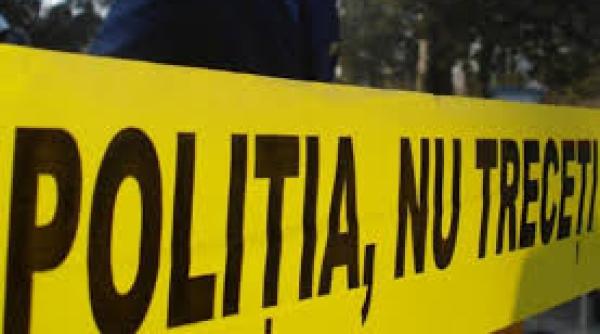 barbatul care ameninta ca se arunca vreau sa plec din romania