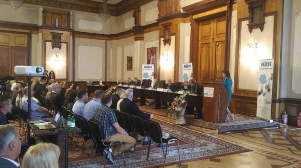 rovana plumb provocari mari doua priorita i majore