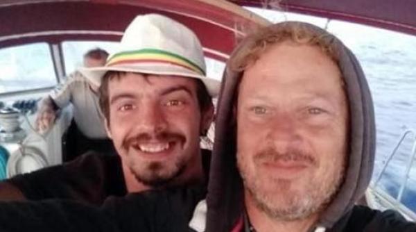 roman disparut in atlantic semnal de urgen a