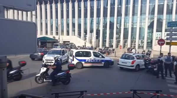 atac la marsilia s a tras cu pusti kalasnikov