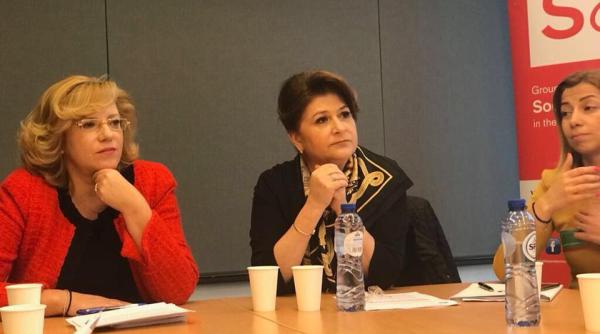 klaus iohannis dezinformare rovana plumb replica