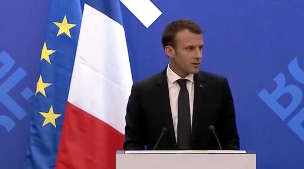 macron se implica in criza libiana
