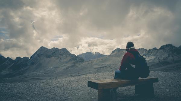 momentul in care realizezi ca ai nevoie de ajutor delia nica tot mai multa lume ia aceasta decizie
