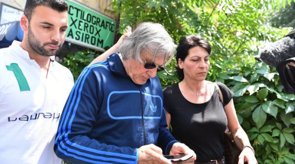 brigitte sfat ii cere lui ilie nastase sa isi schimbe religia