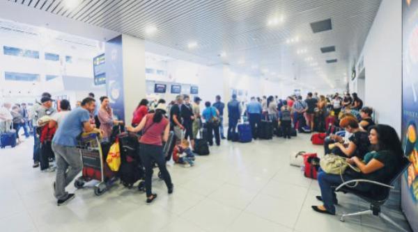 oficial peste 14 milioane de pasageri pe aeroporturile din romania