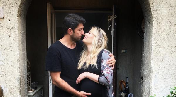 laura cosoi a nascut primele declara ii