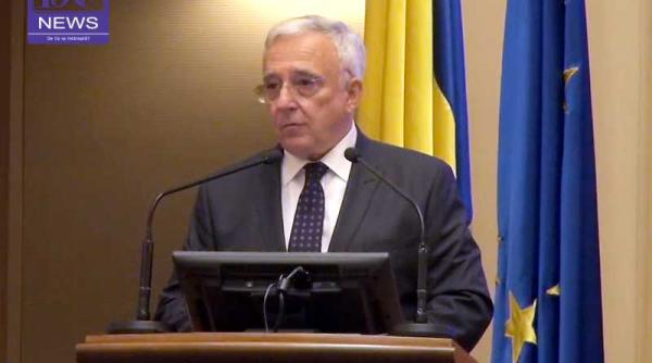 isarescu  transant  intri acolo si simti ca esti sarac lipit