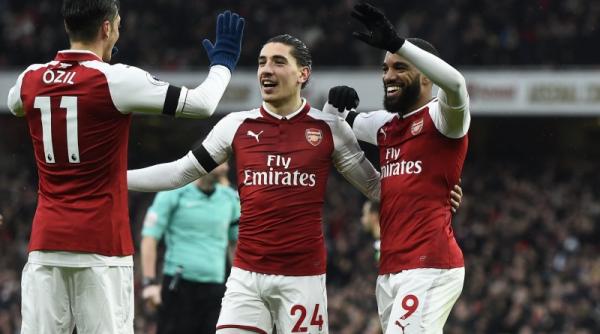 arsenal londra se desparte de un jucator emblematic