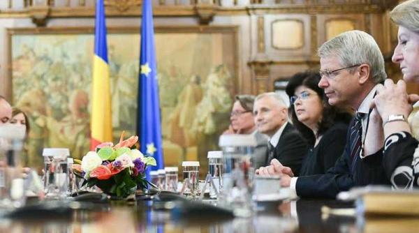 comisia de la venetia se reuneste in sesiune plenara pe agenda figureaza si modificarea legilor justitiei din romania