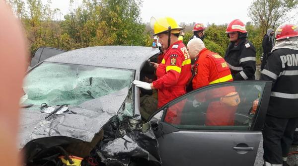 politist implicat intr un accident cu masina de serviciu