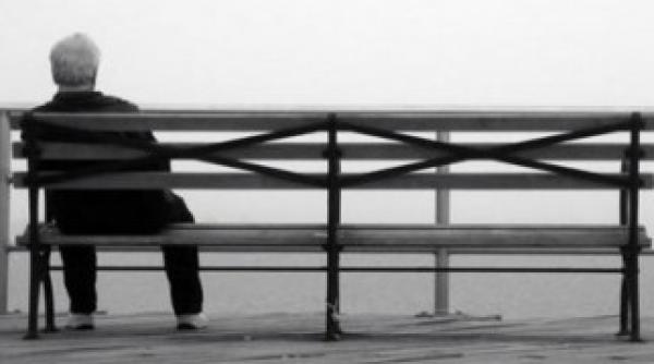 singuratatea dauneaza grav sanata ii ce risca cei care traiesc singuri