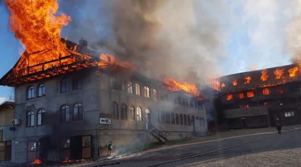 incendiu manastire interven ie dificila fum dens