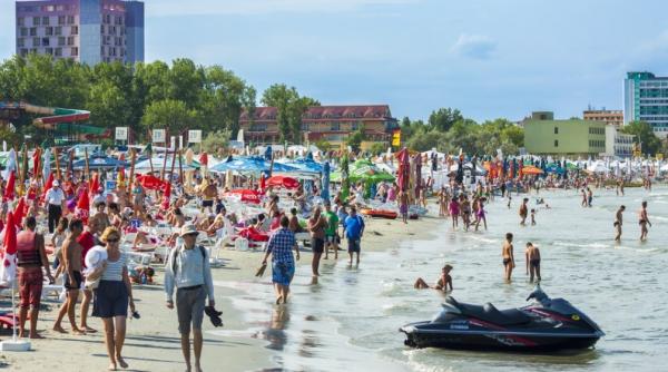 voucherele de vacanta  afacere de zeci de milioane de euro