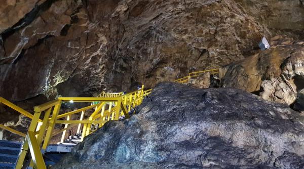 pestera ialomitei a fost redeschisa pentru vizitatori