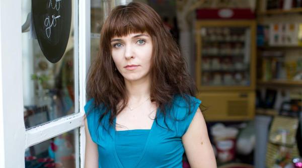 romanii privati de anumite spectacolele simona popescu noi nu facem asa ceva