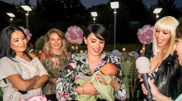 adelina pestri u baby shower pentru zenaida maria am primit multe cadouri