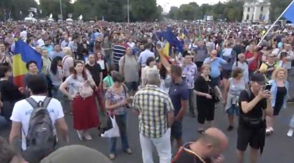 protest cu copii la parlament mi care controversata a manifestan ilor