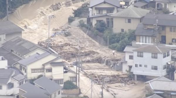 inunda ii japonia cel pu in 100 de mor i imagini de groaza