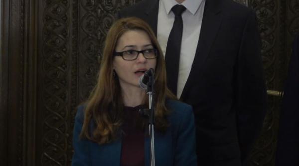 prescrierea faptelor mai vechi de trei ani aprobata