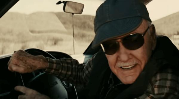 stan lee creatorul personajului spider man renunta la 1 miliard de dolari