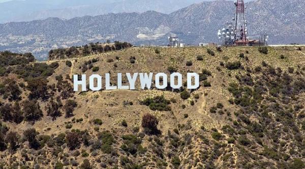 warner bros linie de teleferic pana la celebra sigla hollywood