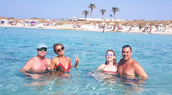 alin sorescu distrac ie pe iaht la ibiza