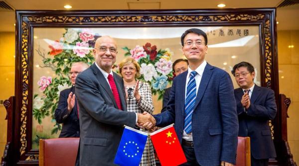 corina cre u la beijing e cea mai recenta ini iativa de a promova cooperarea descentralizata