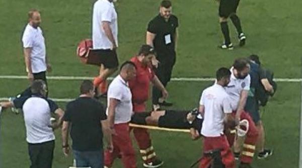 marius avram arbitru roman scos pe targa in timpul unui meci din europa league