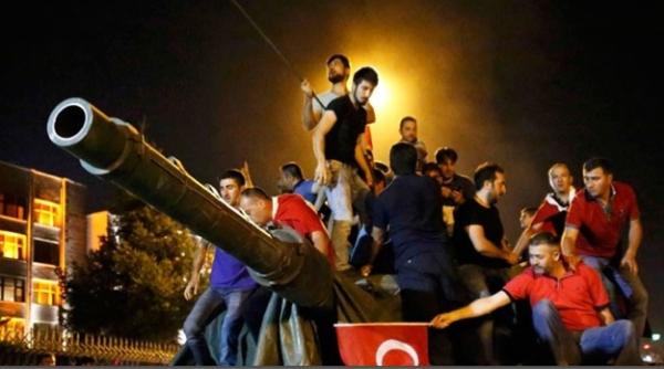 turcia 31 de persoane inclusiv militari condamnate la inchisoare pe viata in legatura cu puciul din 2016 intai pe defense