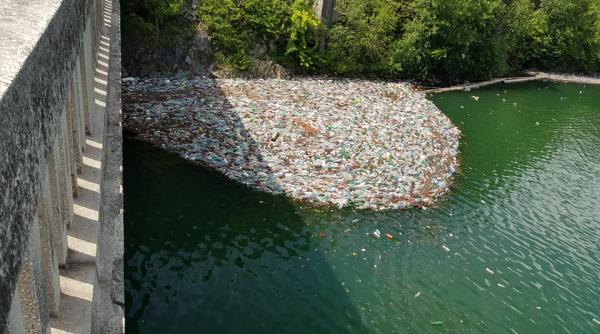 lacul bicaz ecologizare ministrul denes in control