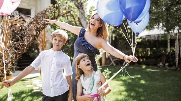 ela craciun va avea un baie el