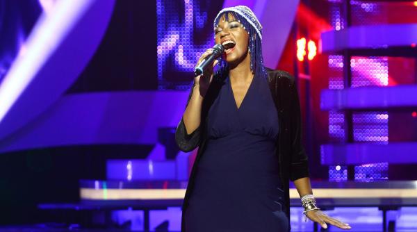 julie mayaya amendata in vacan a ne a luat poli ia locala