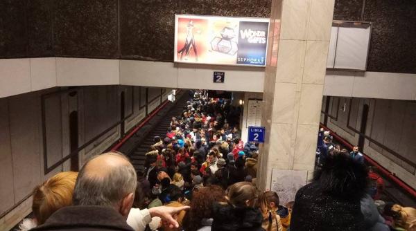 incendiu metrou de unde a pornit focul