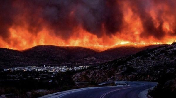 imagini de groaza din grecia strigate disperate