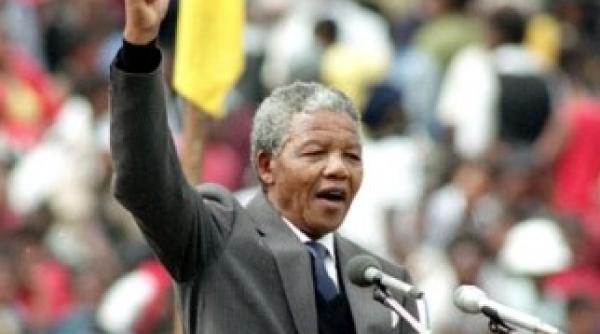 monument nelson mandela in bucuresti unde va fi amplasat